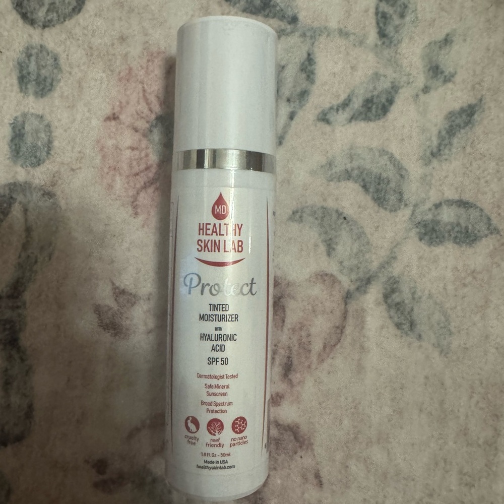 Healthy skin lab tinted moisturizer